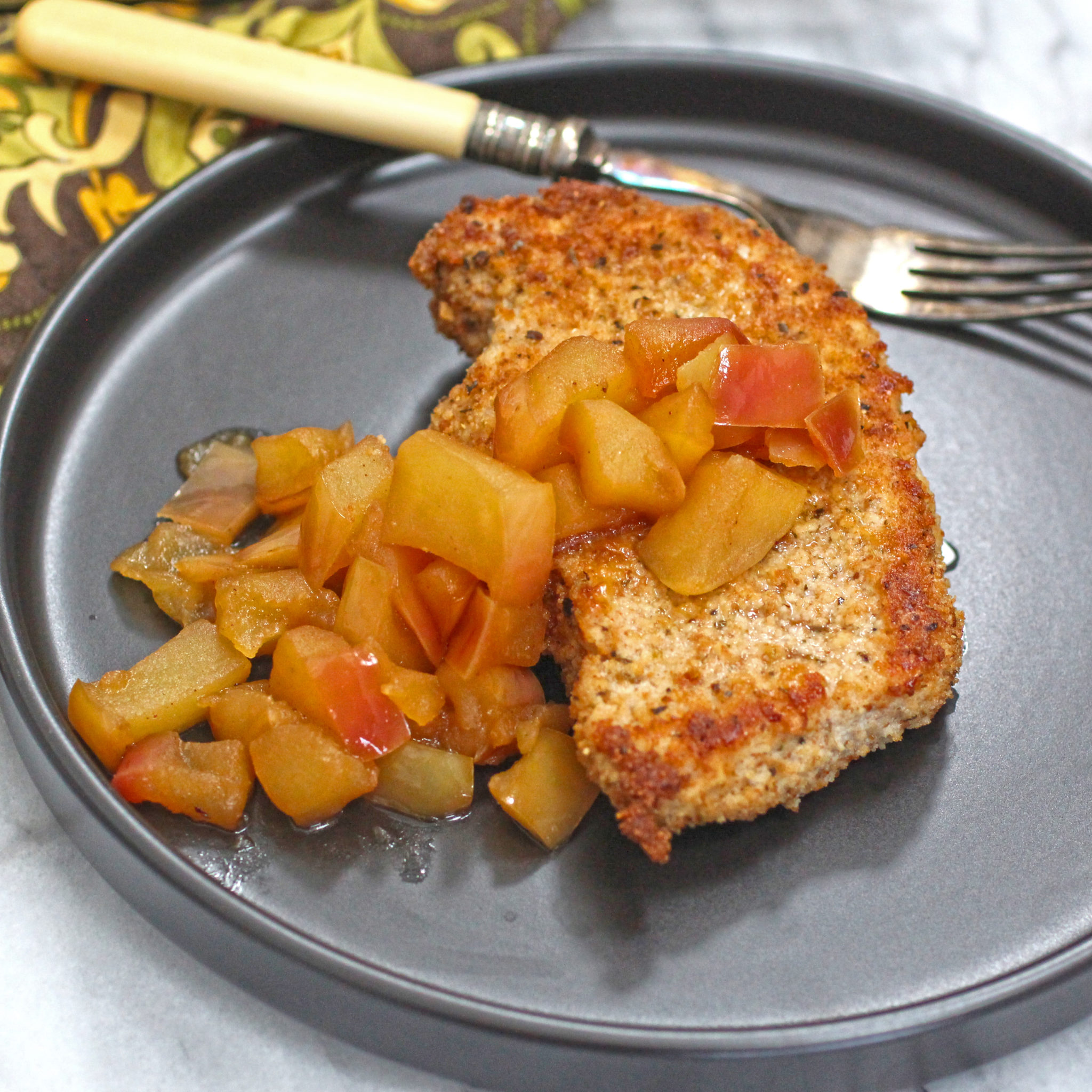 "Shake and Bake" Style Pork Chops with Warrior Breadcrumbs & Apples